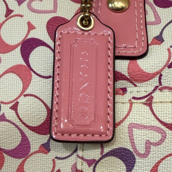Coach Pink, Purple And White Tote Bag With Heart Design - Picture 3 of 11